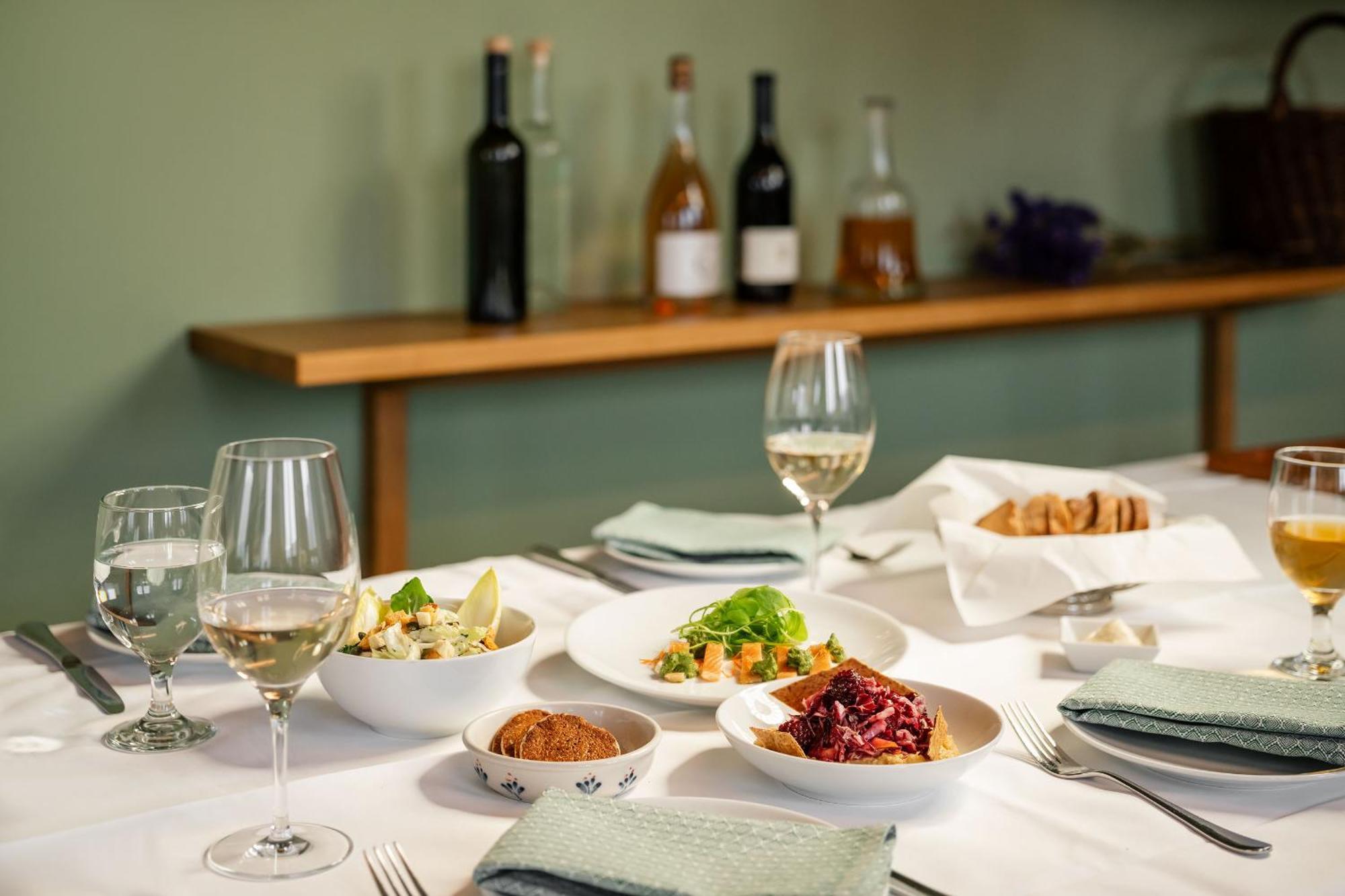 施坦斯 Culinarium Alpinum酒店 外观 照片